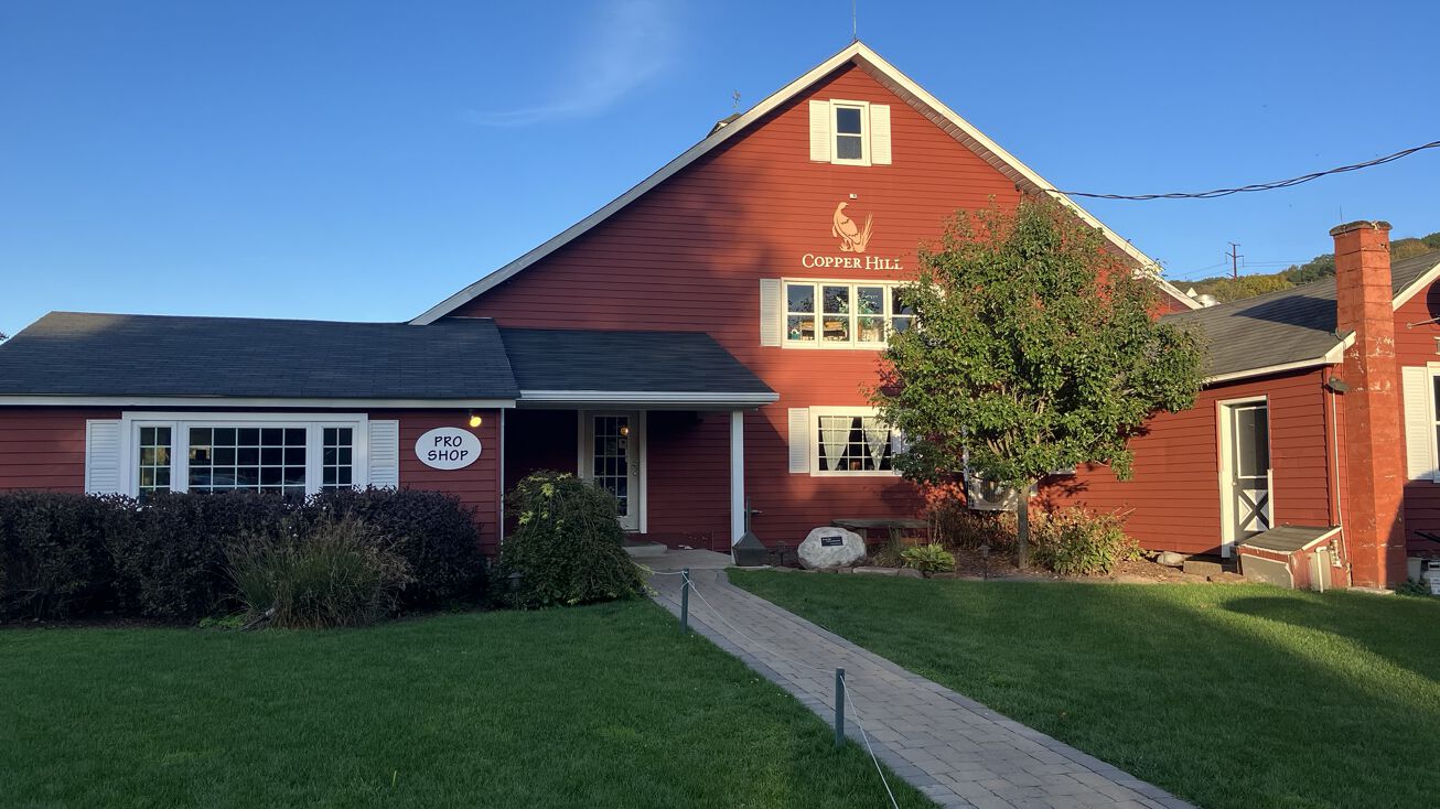 20 Copper Hill Rd, East Granby, CT 06026