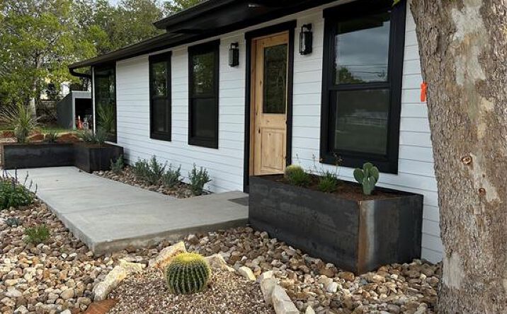 Pictures of Office property located at 27320 Ranch Rd 12 #C, Dripping Springs, TX 78620 for sales - image #1