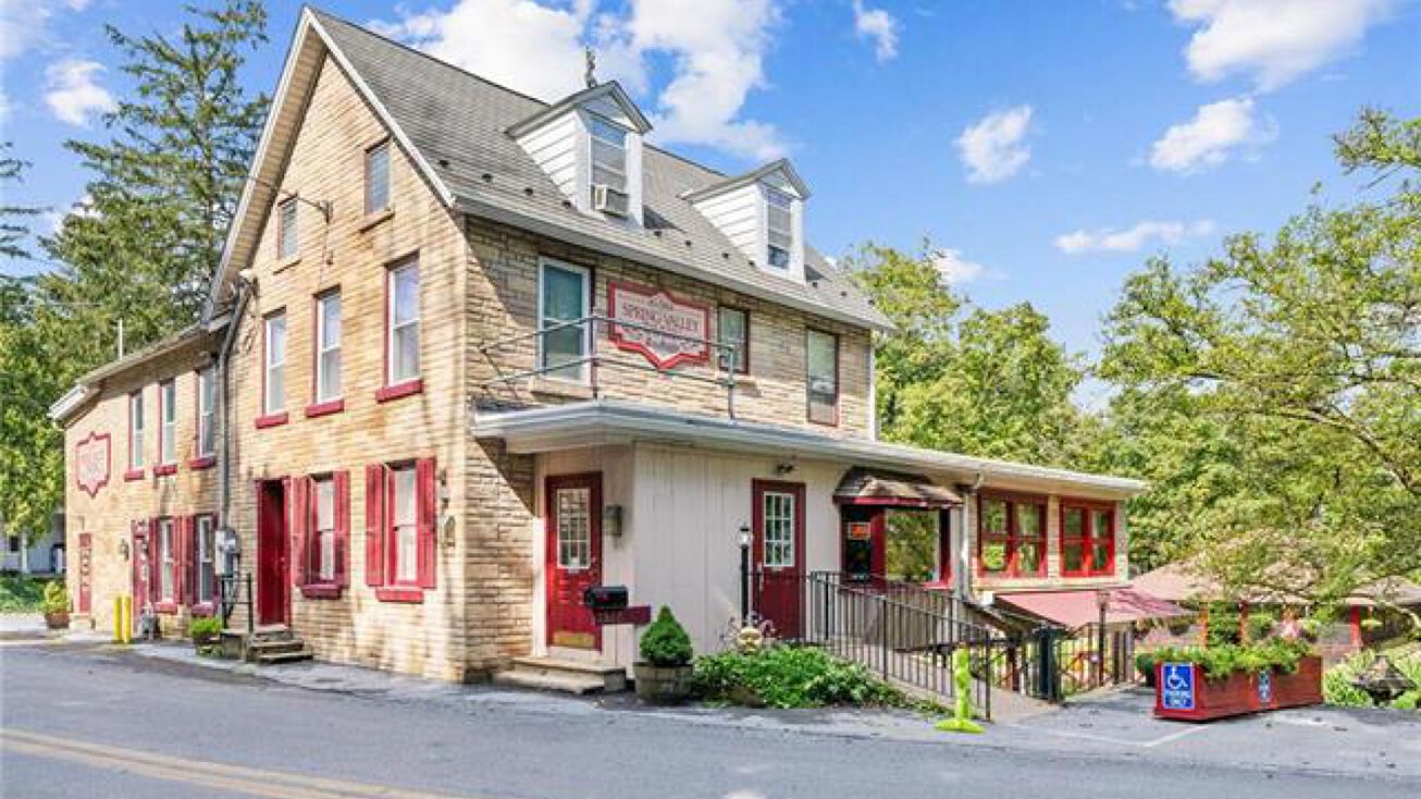 1355 Station Ave, Bethlehem, PA 18015