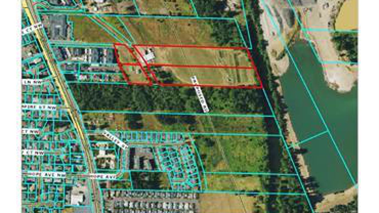 1990 Wallace Rd NW, Salem, OR 97304