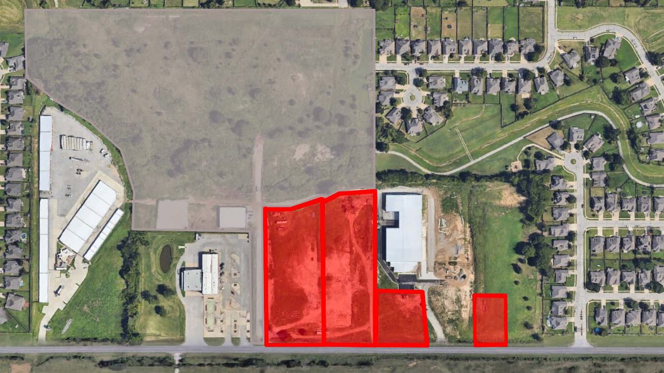 121st Street West of Elm Avenue, Jenks, OK 74037
