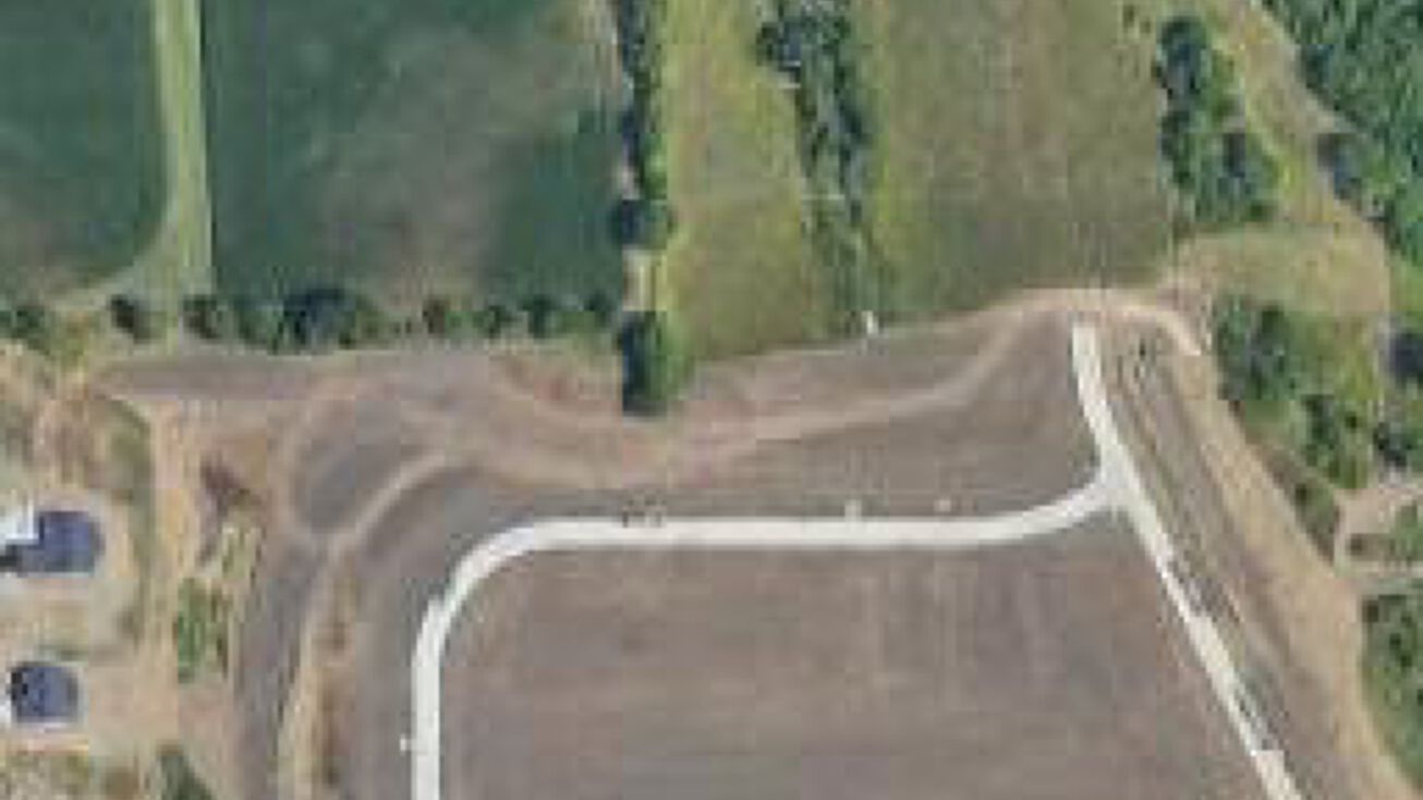 50th Avenue, Norwalk, IA 50211