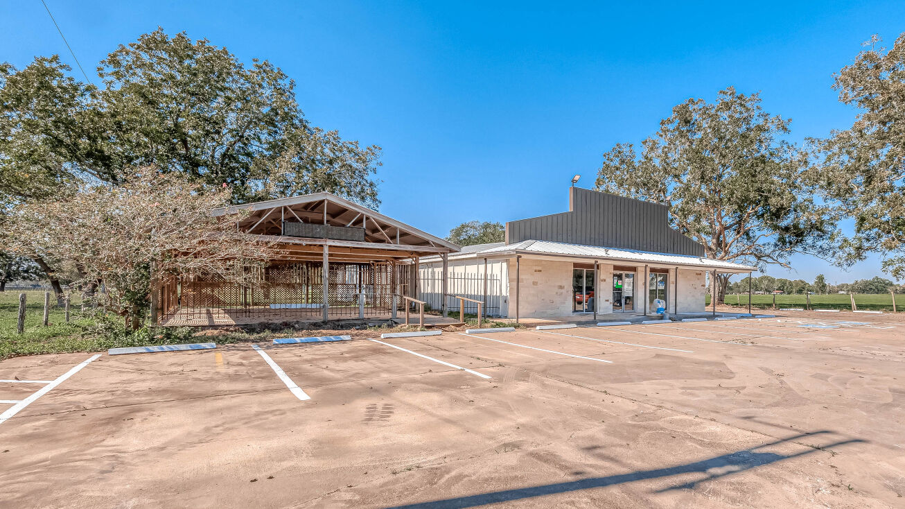 1238 FM521, Brazoria, TX 77422