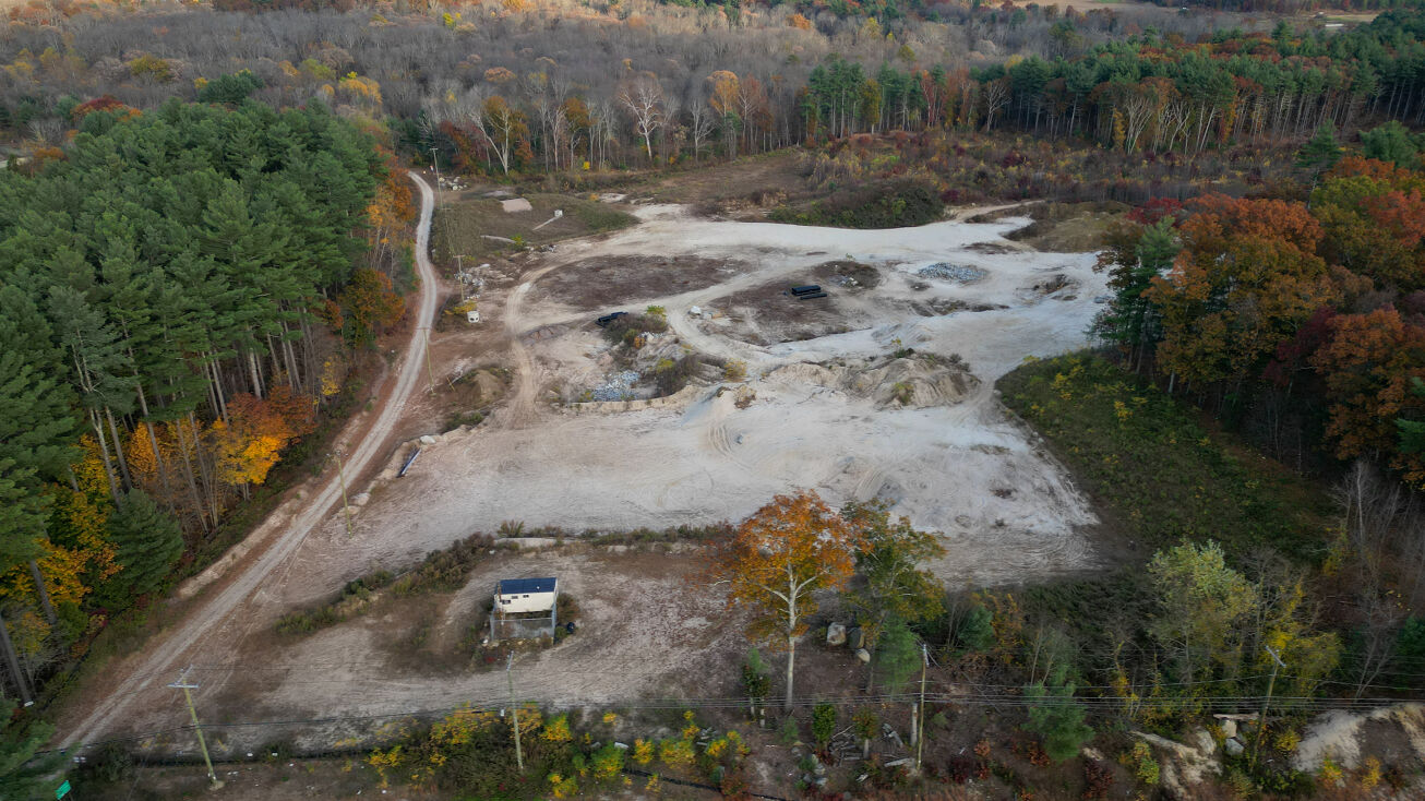 290 Millville Rd, Uxbridge, MA 01569