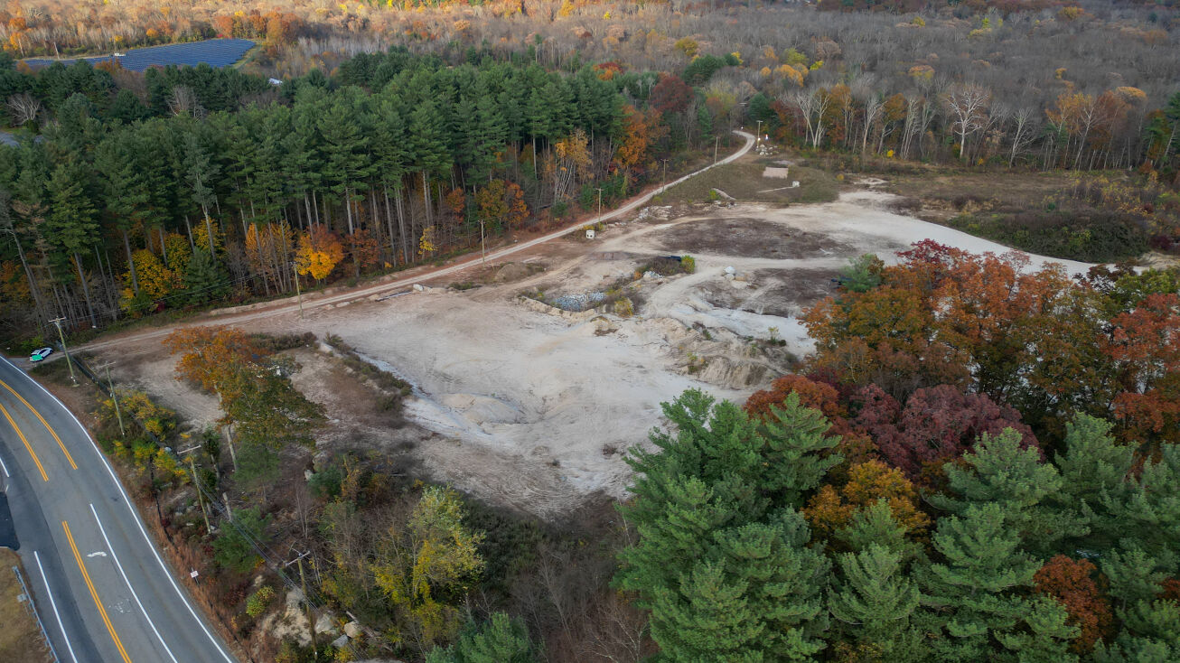 290 Millville Rd, Uxbridge, MA 01569