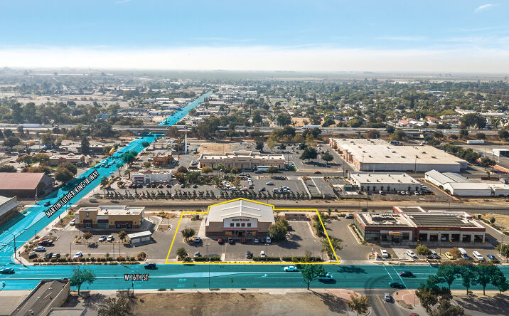 Pictures of Retail property located at 398 W 16th St, Merced, CA 95340 for sales - image #1