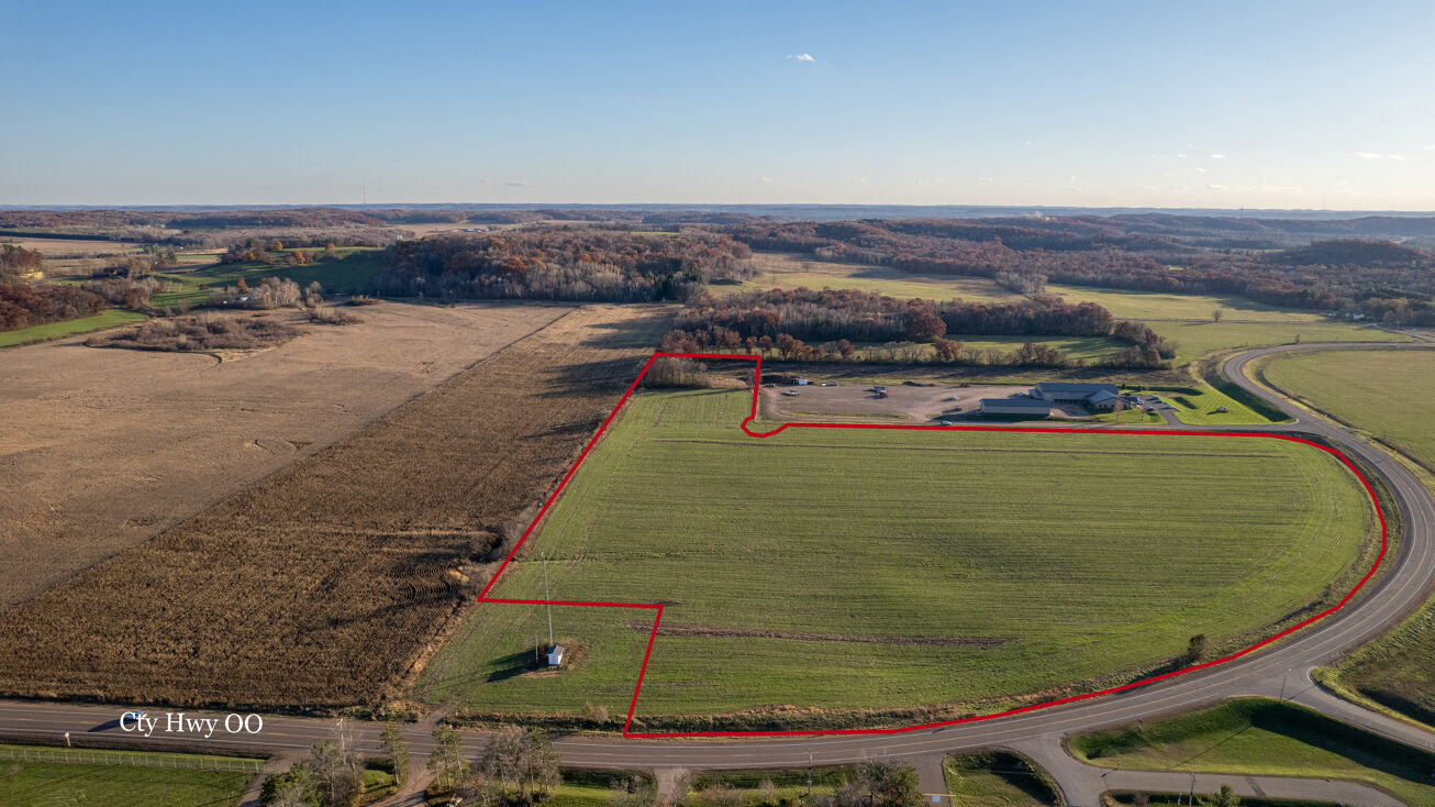 County Hwy OO, Lake Hallie, WI 54729
