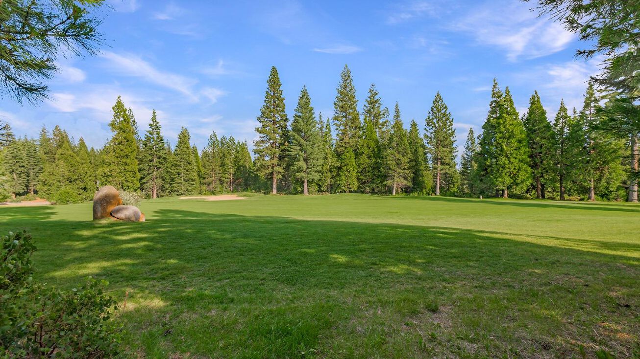 181 Highwood Cir, Lake Almanor Peninsula, CA 96137