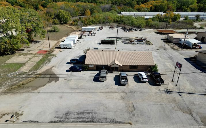Pictures of Office property located at 1804 Chico Highway, Bridgeport, TX 76426 for sales - image #1