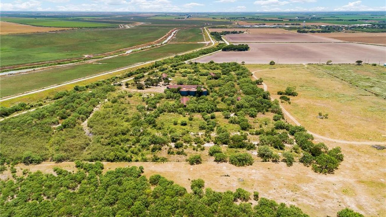 20117 Uncle Peters Road, La Villa, TX 78569