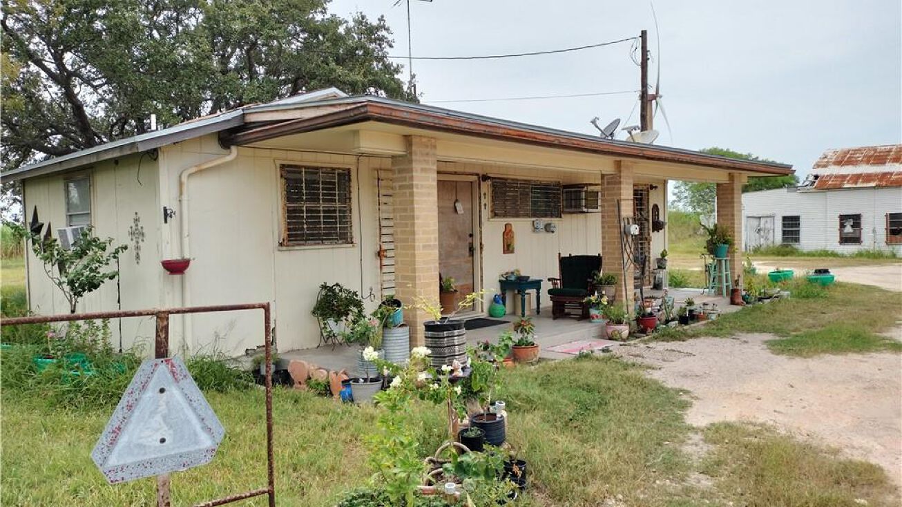 16240 FM 1762 Highway, Raymondville, TX 78580