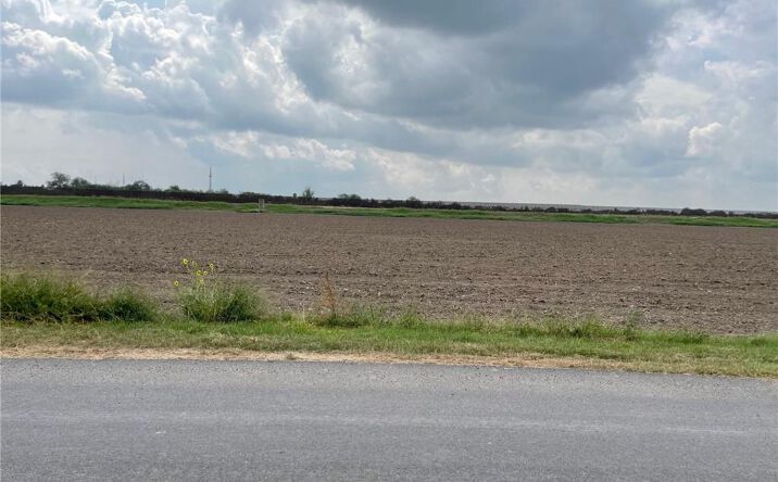 Pictures of Land property located at NN Moon Lake Drive S, Progreso Lakes, TX 78596 for sales - image #1