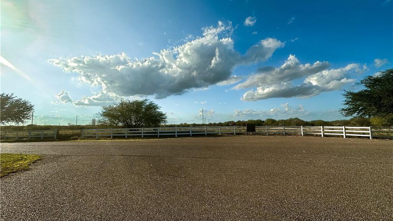 3419 Lasso Trail, Edinburg, TX 78541