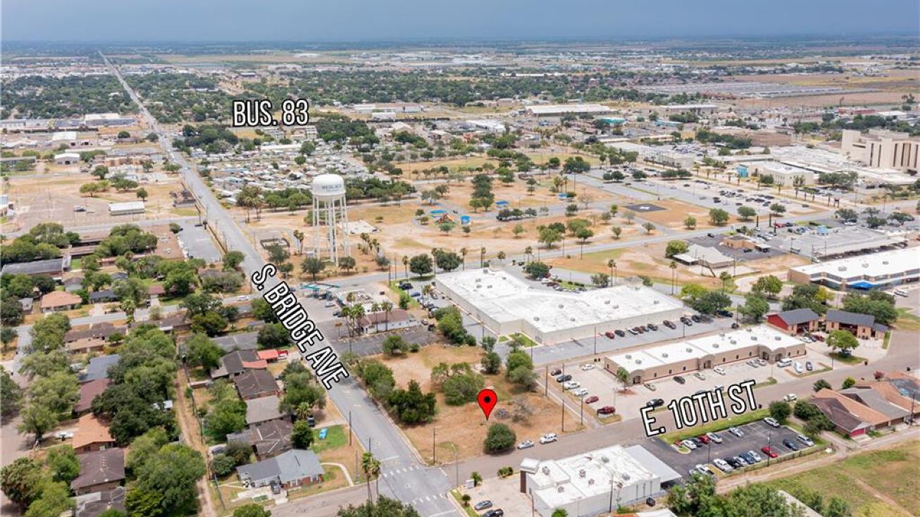 907 10th Street, Weslaco, TX 78596