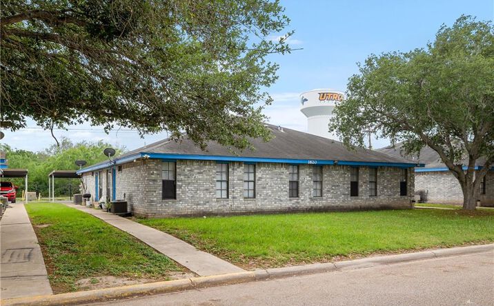 Pictures of Multifamily property located at 1820 Jason Avenue, Edinburg, TX 78539 for sales - image #1