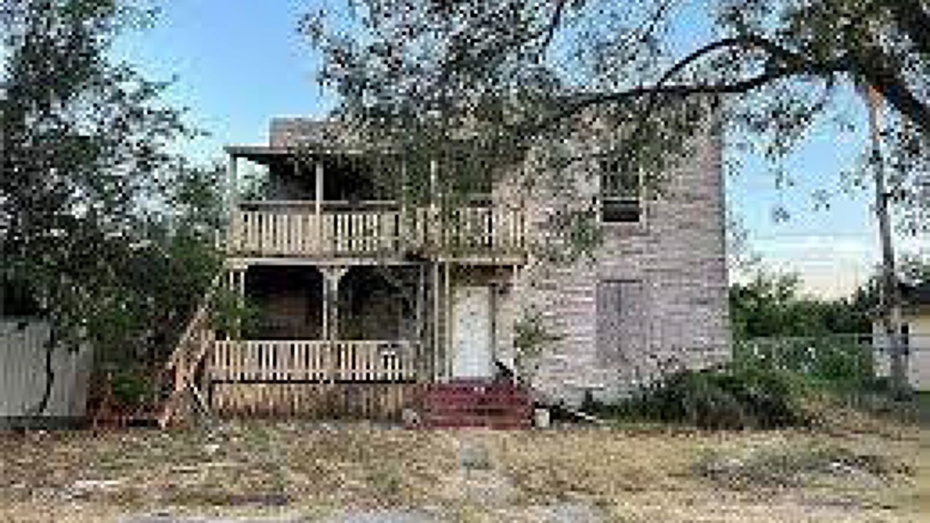 318 E Polk Street, Harlingen, TX 78550