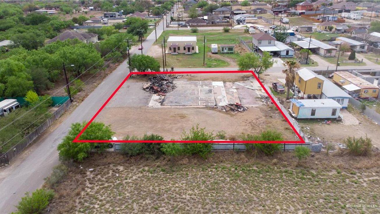 610 Old El Sauz Road, Rio Grande City, TX 78582