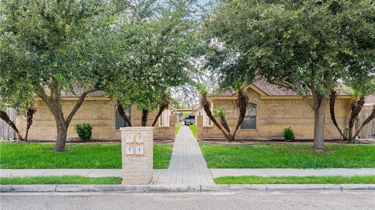 3900 S Radisson Avenue, Pharr, TX 78577