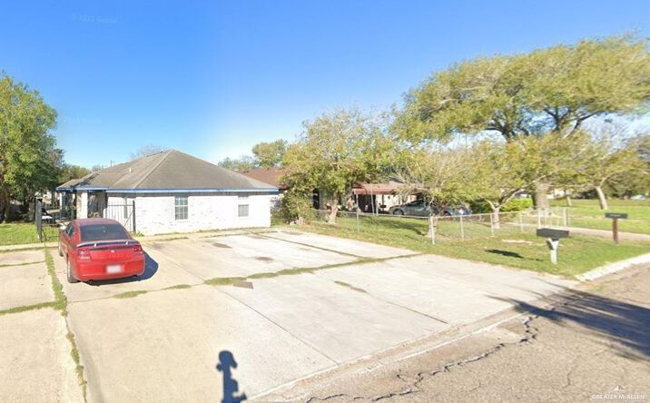 Pictures of Multifamily property located at 609 N St. Marie Avenue, Mission, TX 78574 for sales - image #1