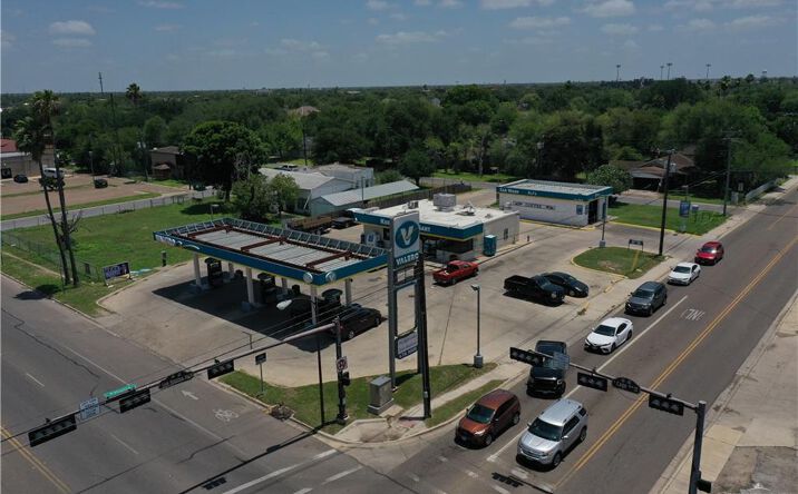 Pictures of Land, Retail property located at 721 S Cage Boulevard, Pharr, TX 78577 for sales - image #1