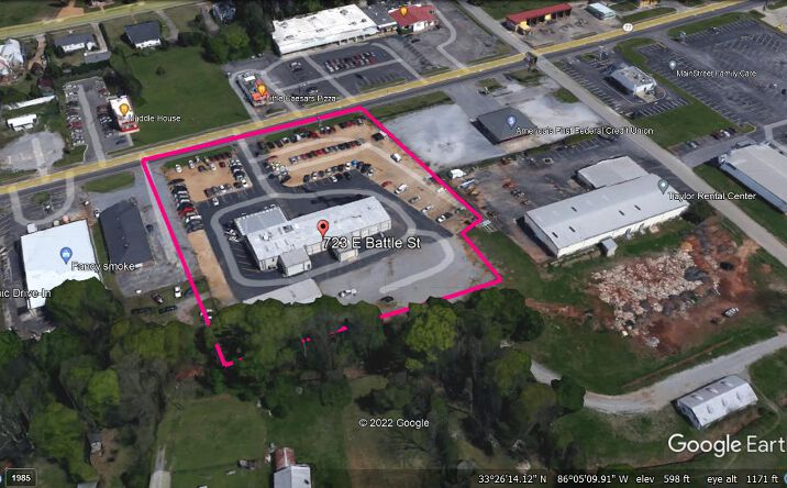 Pictures of Retail property located at 723 E Battle St, Talladega, AL 35160 for sales - image #1