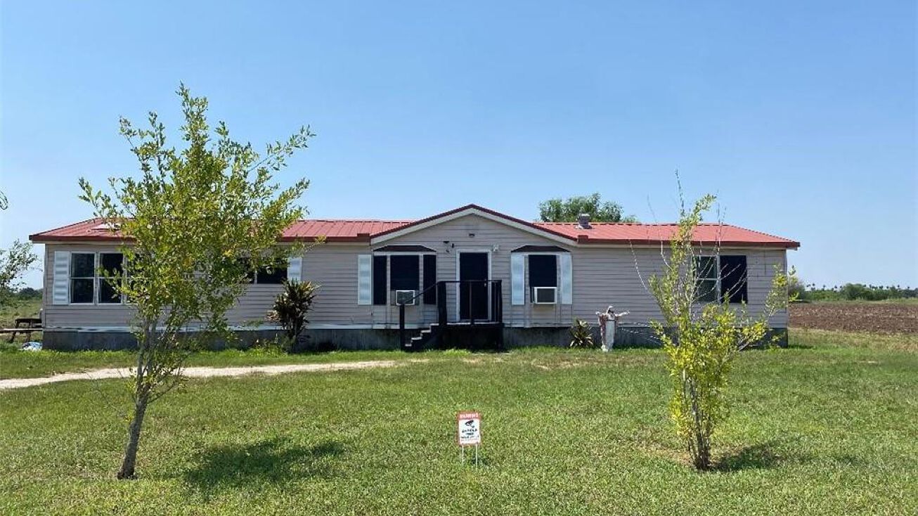 26476 N Kansas City Road, La Feria, TX 78559