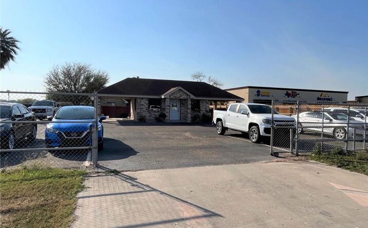 Pictures of Retail property located at 3301 N Veterans Boulevard, Pharr, TX 78577 for sales - image #1