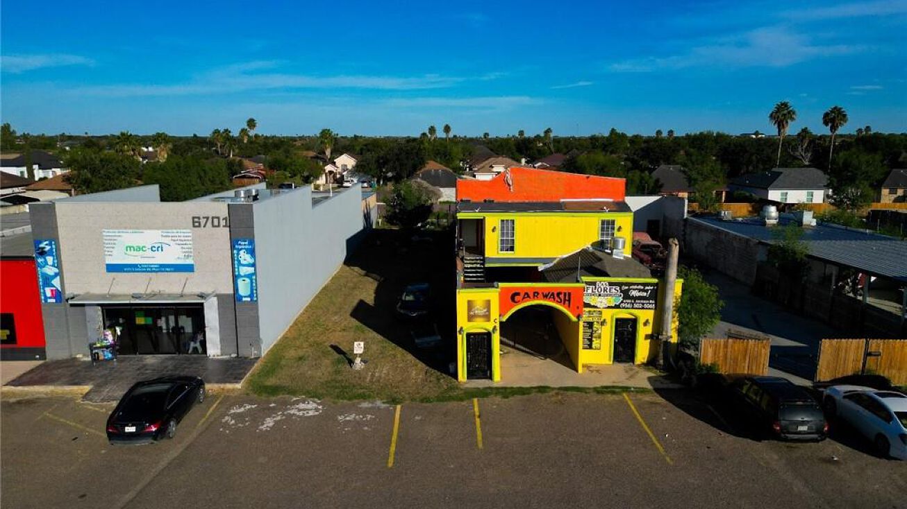 6703 S Jackson Road, Pharr, TX 78577