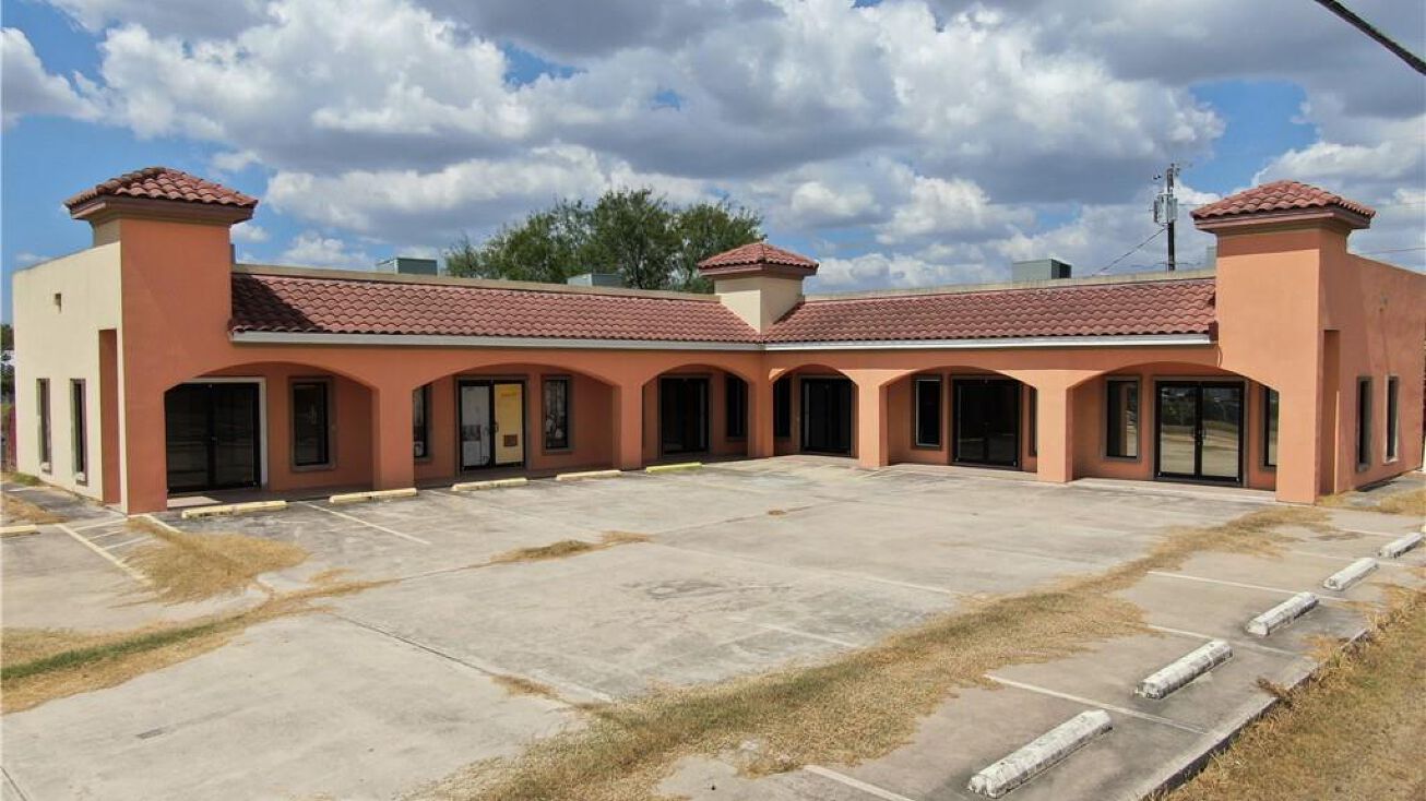 100 W 6th Street, La Joya, TX 78560