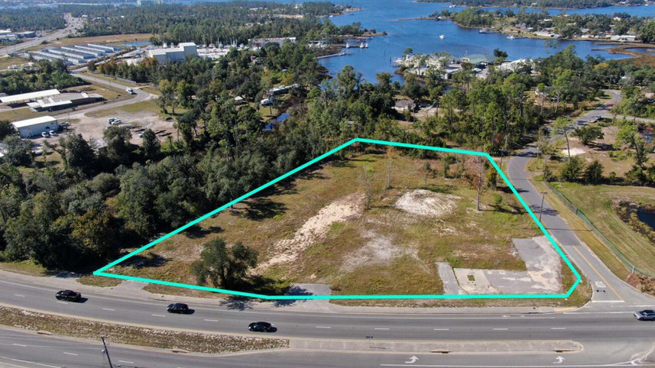 7415 FL77, Southport, FL 32409