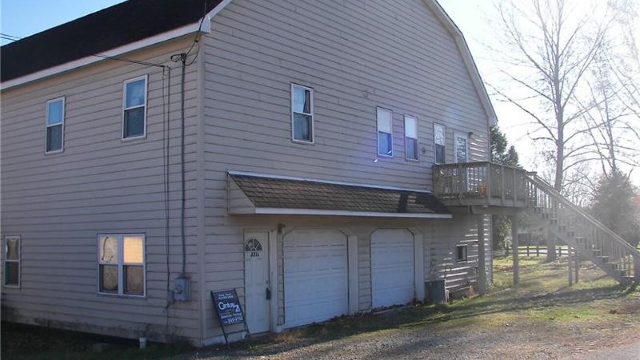 331 Kennedy, East Vandergrift, PA 15629