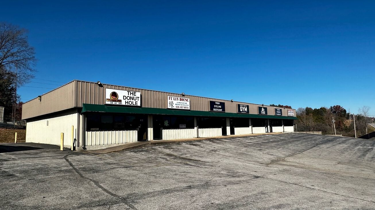 7141 Metropolitan Blvd, Barnhart, MO 63012