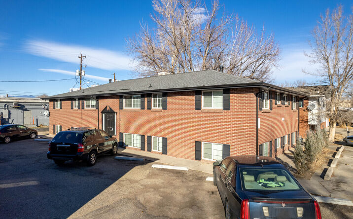 Pictures of Multifamily property located at 1637 Kimbark St, Longmont, CO 80501 for sales - image #1