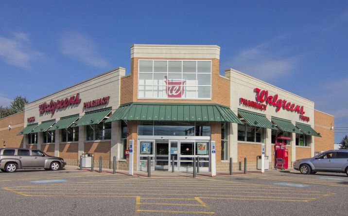 Pictures of Retail property located at 4 Sanborn Rd, Tilton, NH 03276 for sales - image #1
