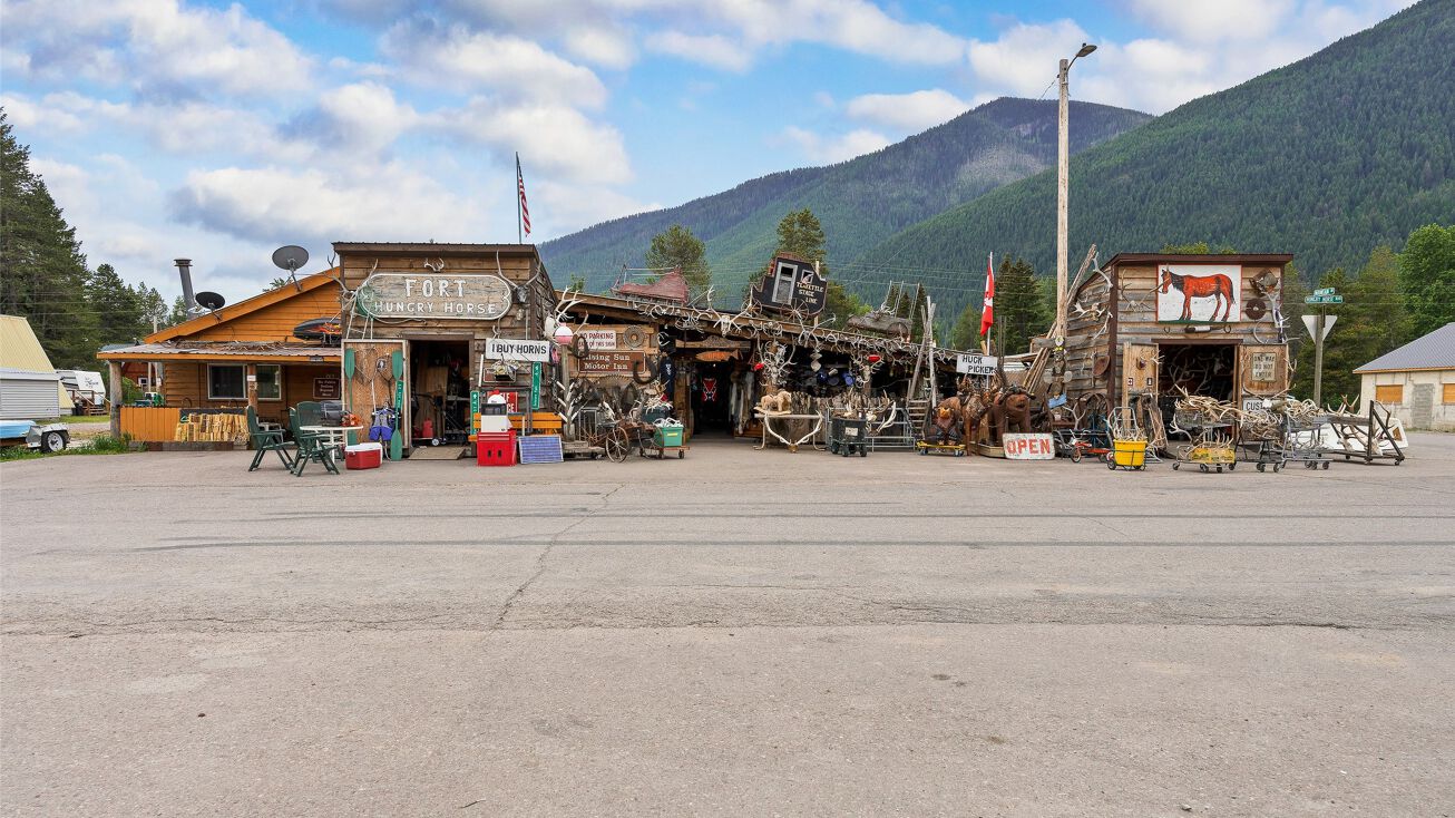 201/205 Hungry Horse Boulevard, Hungry Horse, MT 59919