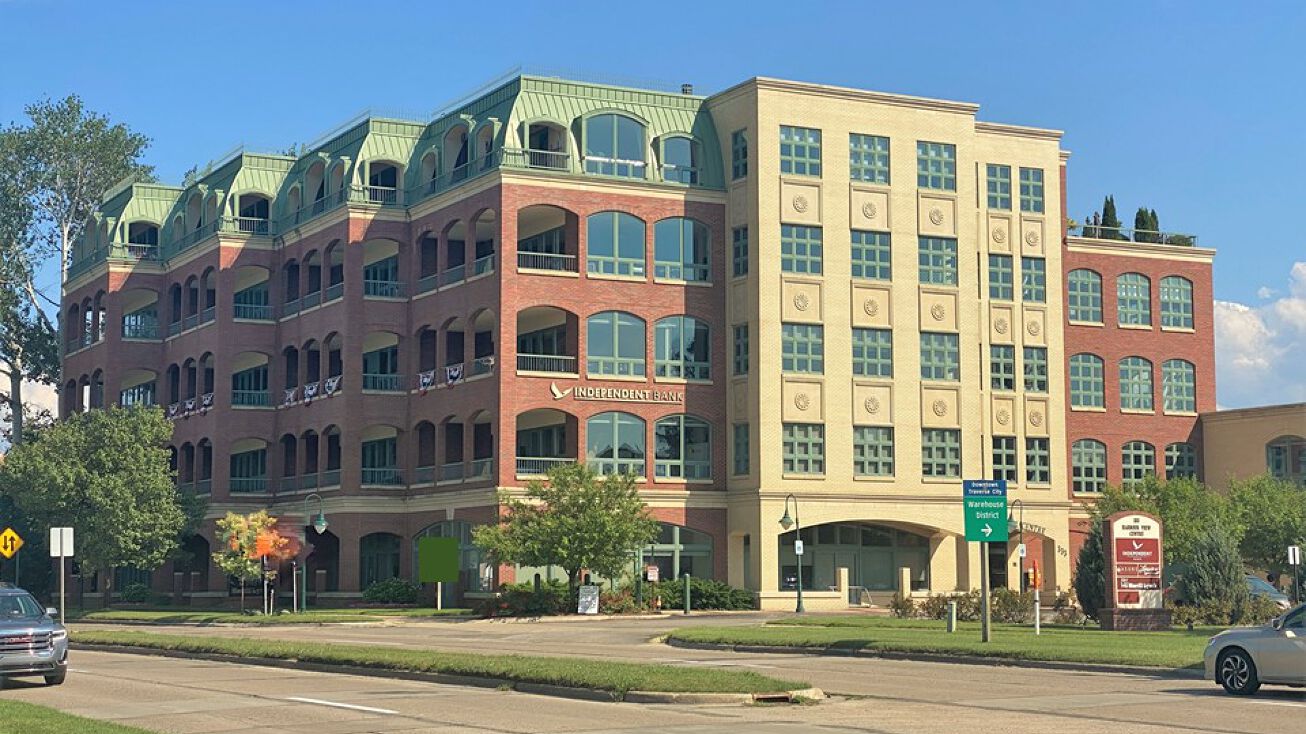 333 W Grandview Pkwy, Unit 3BSte 202, Traverse City, MI 49684