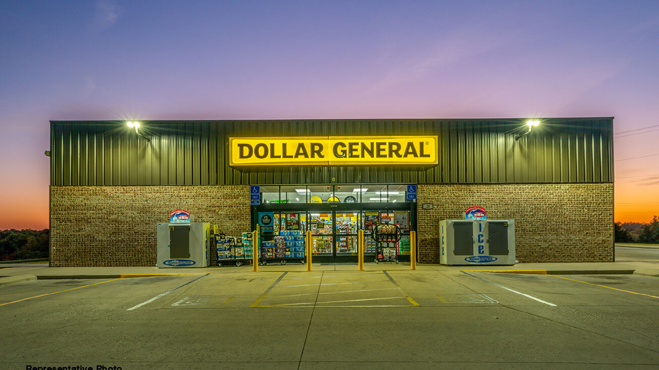 12428 Booth Rd, Stony Creek, VA 23882