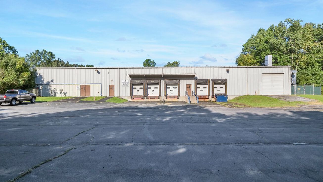 118 Bracken Rd, Montgomery, NY 12549