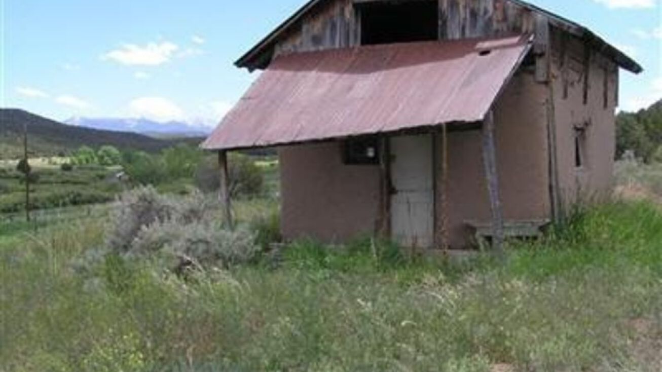 Lot 5 Moss Rock CR 69, Chamisal, NM 87521