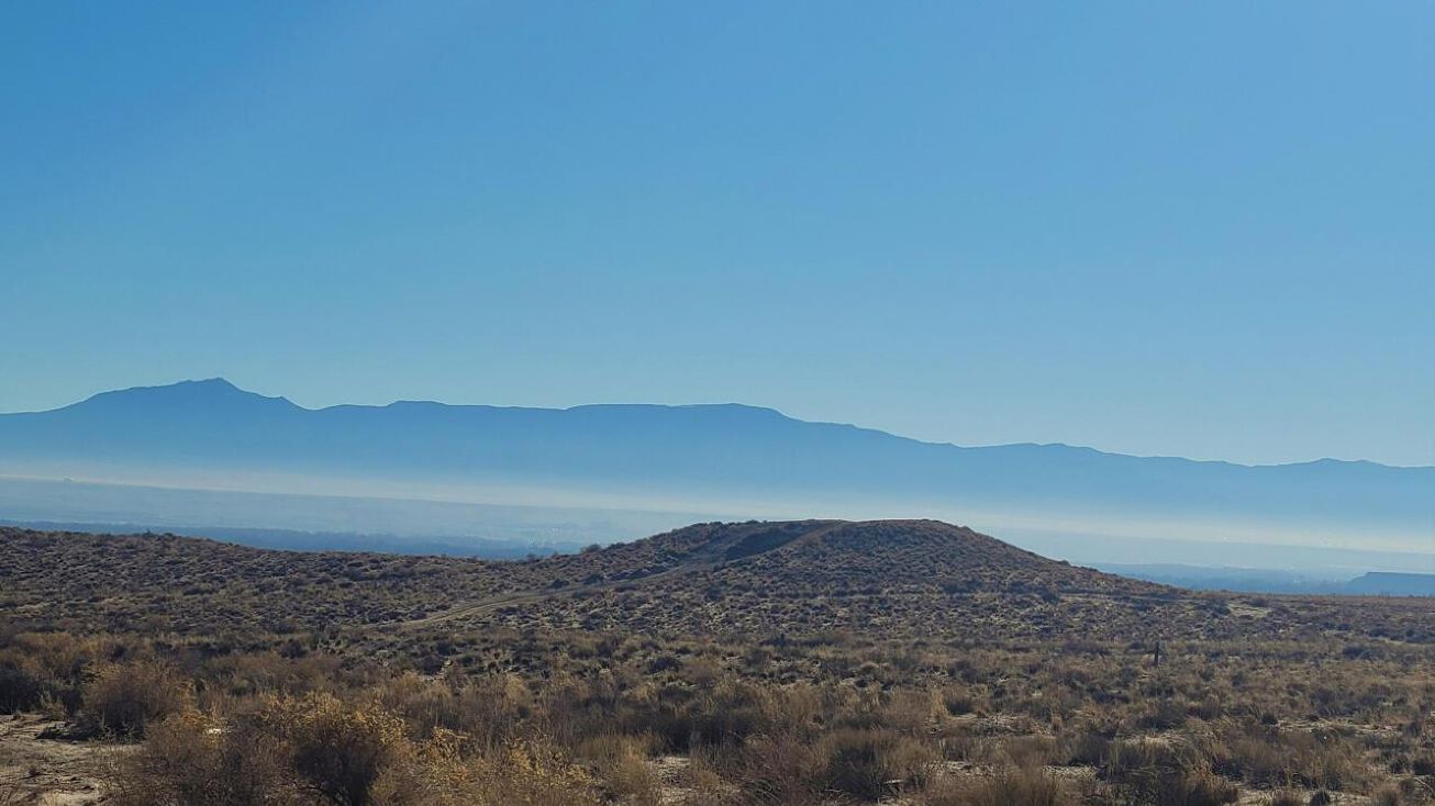 Pajarito Land Grant SW, Albuquerque, NM 87121