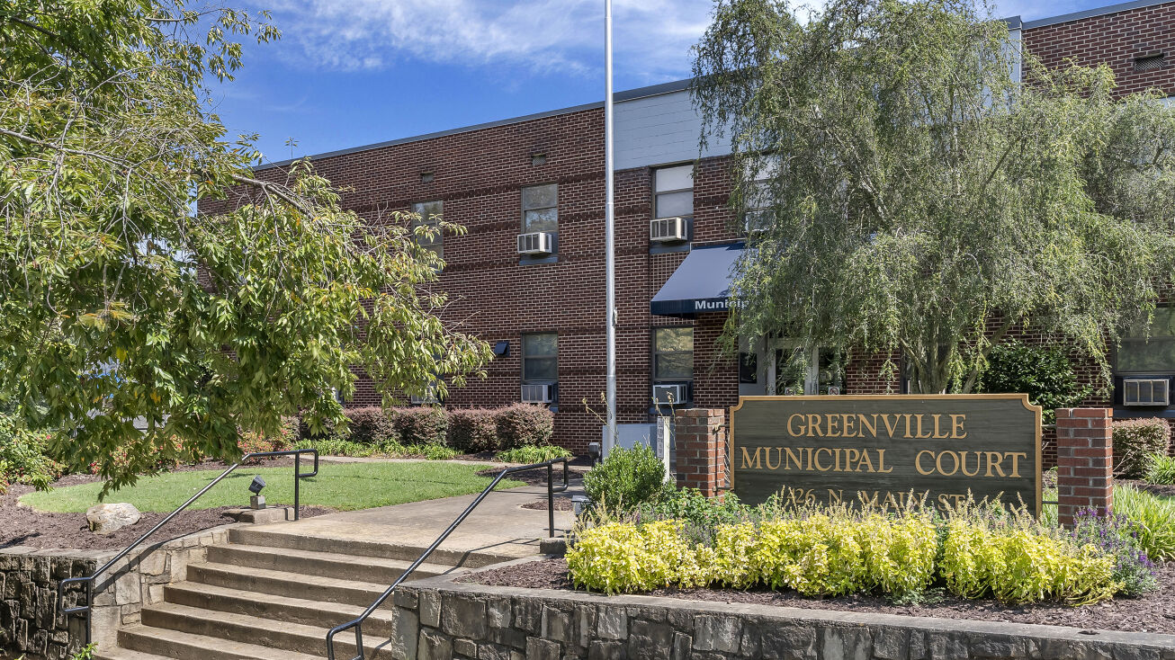 426 N Main St, Greenville, SC 29601