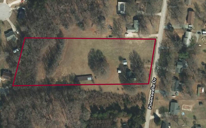 Pictures of Land property located at 4201 Pineneedle Dr, Greensboro, NC 27405 for sales - image #1