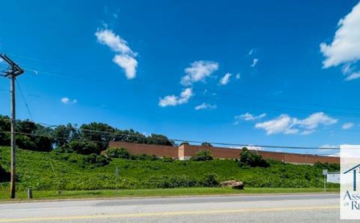 Pictures of Land property located at 511 S Mem Blvd, Martinsville, VA 24112 for sales - image #1