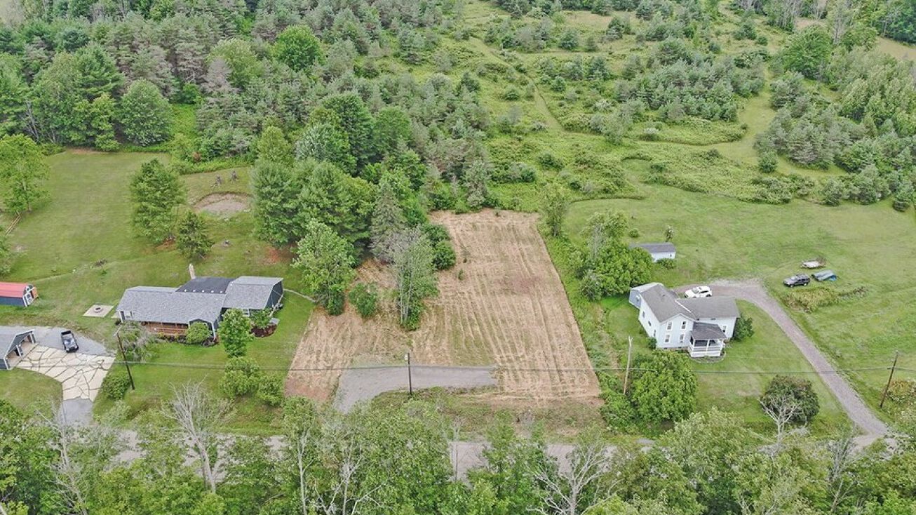 Kelsey St, Wellsboro, PA 16901