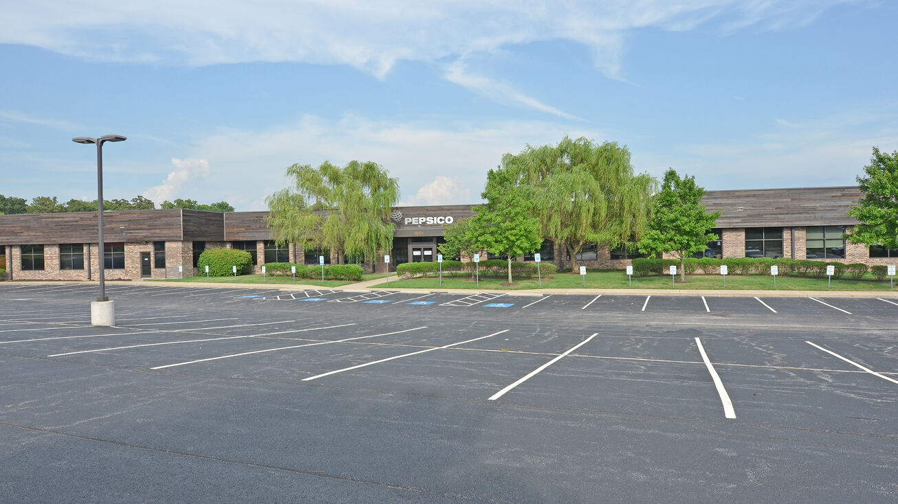 1001 S 52nd Street, Rogers, AR 72758 - Office Property for Sale - Pepsi ...