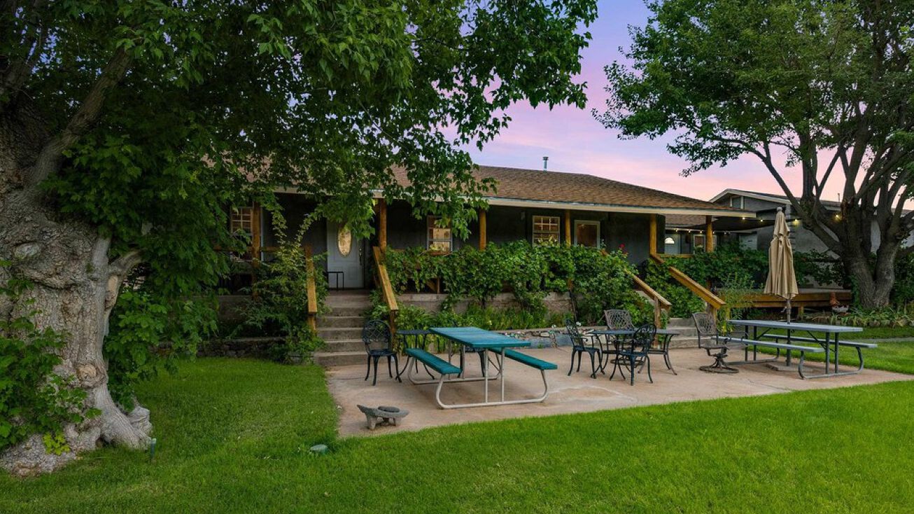 100 De La, San Lorenzo, NM 88041