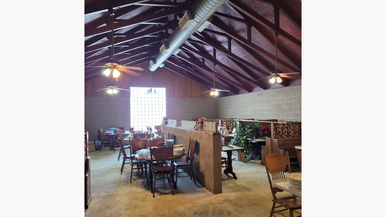 134 N 7th St, McBee, SC 29101