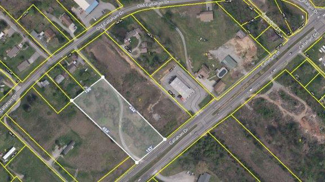 Callahan Dr, Knoxville, TN 37912