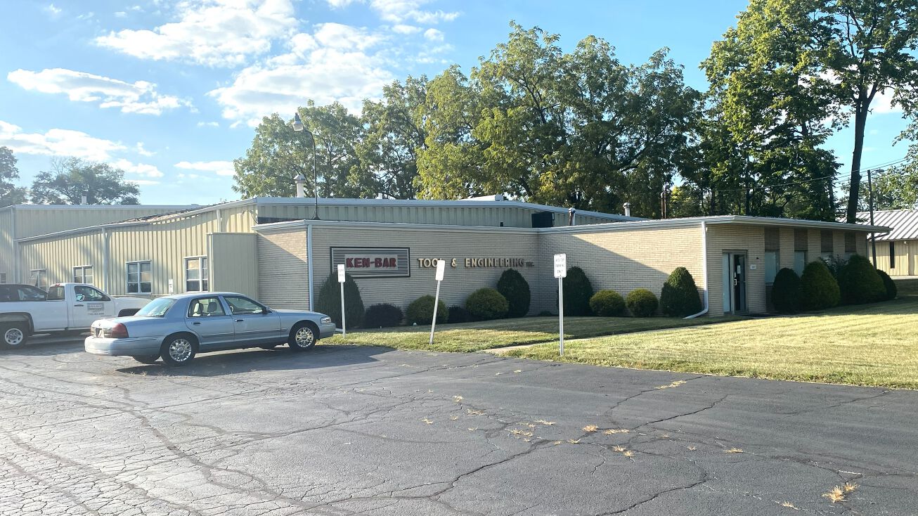 3121 S Walnut St, Muncie, IN 47302