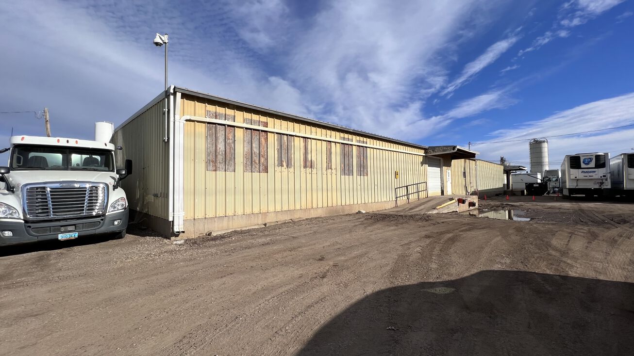 1202 E Front Ave, Bismarck, ND 58504